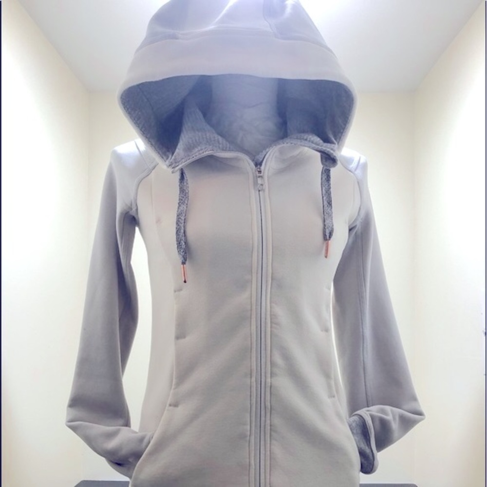 Lululemon SizeS workout jacket white / gray long sleeves with hood